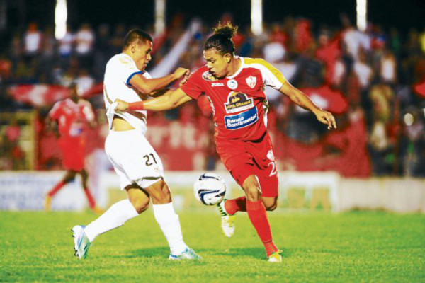 Bruschi rescata a Olimpia ante Atlético Choloma