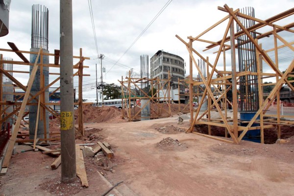 20% avanzan obras del paso El Prado-Humuya