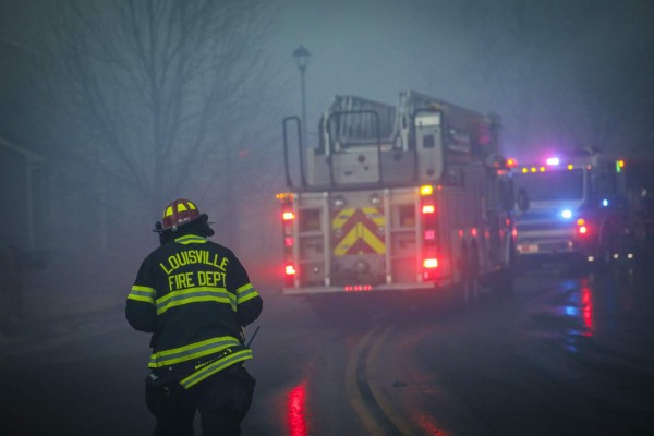 Apocalípticas imágenes deja incendio en Colorado a solo horas de concluir el 2021