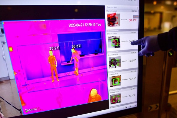 FOTOS: Panamá instala cámaras térmicas para detectar personas con Covid-19&nbsp;&nbsp;