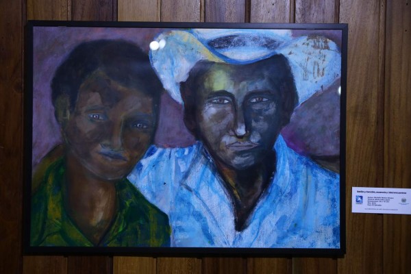 Inauguran muestra de pintura 'Ellas' en Sala Binacional de Arte