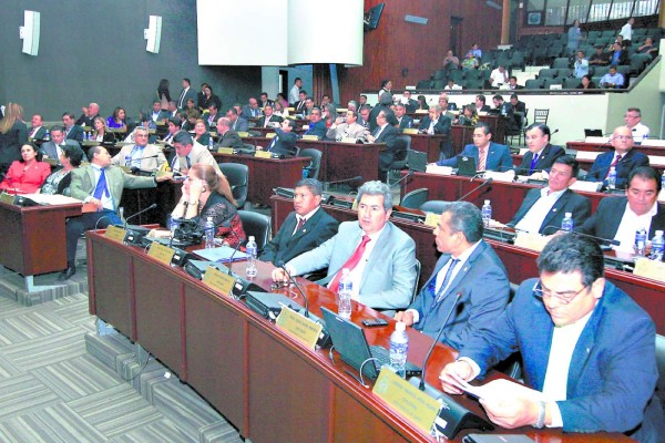 Hondureños podrán cambiar su nombre