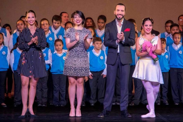 Gaby de Bukele: Psicóloga prenatal y bailarina de ballet, las facetas que no conocías de la primera dama de El Salvador  