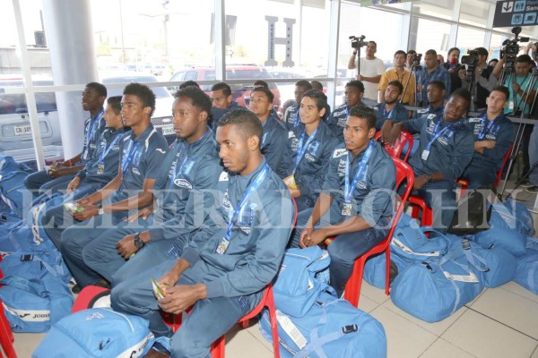 Selección Sub-20 es recibida con fiesta en la capital