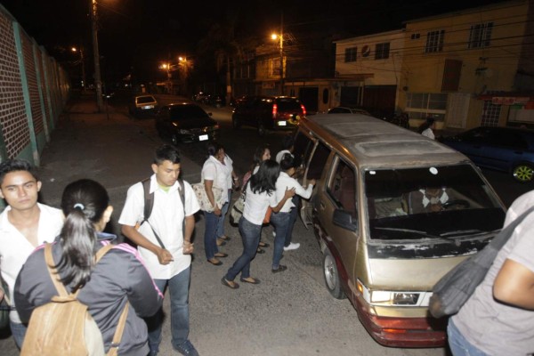 Cambio de horario escolar liquidaría jornada nocturna