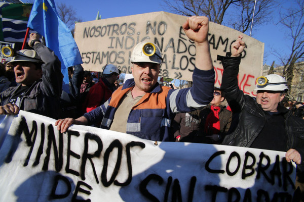 Marea humana inunda Madrid contra la austeridad y la corrupción