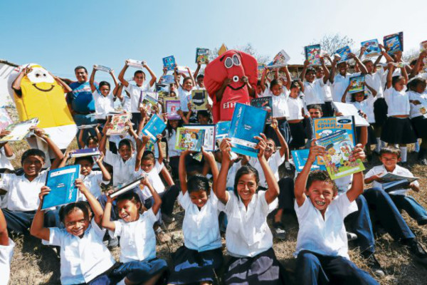 Equipamos a niños de Portillos, Cedros