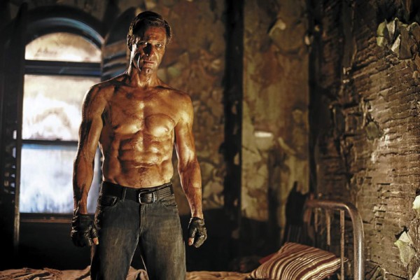 Aaron Eckhart lleva al cine un Frankenstein moderno y humano