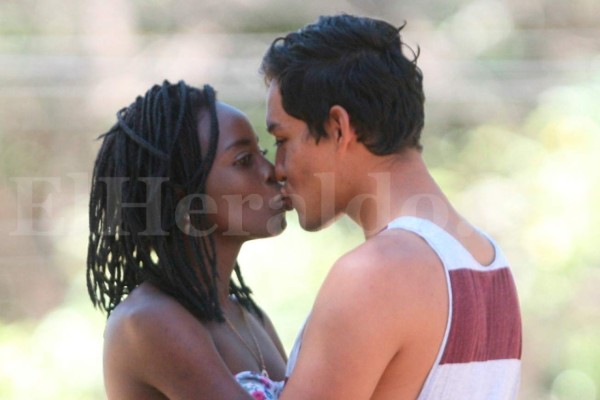 Universitarios de la UNAH viven con intensidad previo al amor y la amistad