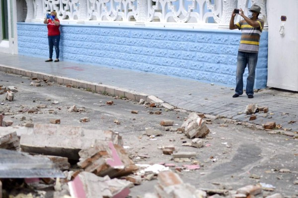 Imágenes de los daños estructurales que dejó sismo en Puerto Rico