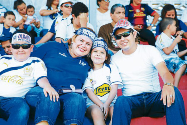 Ambiente de primera se vivió en la final Victoria-Olimpia