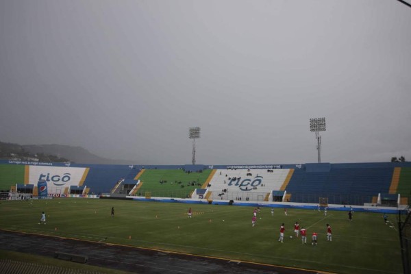 Un Motagua implacable golea al Honduras Progreso