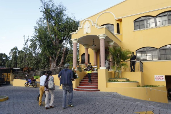 Se apagó la luz de un poeta querido