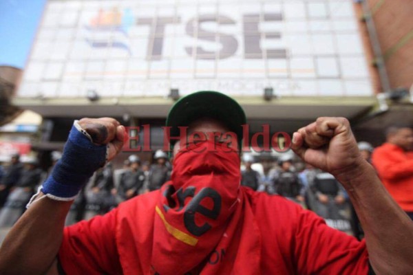 Las imágenes que no vio de la masiva marcha de la Alianza de Oposición&nbsp;&nbsp;