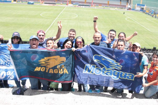 ¡Espectacular! El Nacional se pintó de azul profundo en la gran final