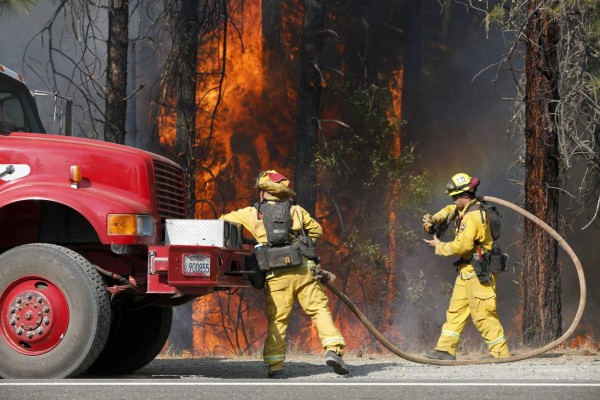 Así son los mortíferos incendios forestales en California, Estados Unidos