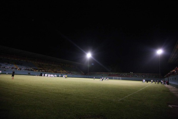 Juticalpa presentó su plantel