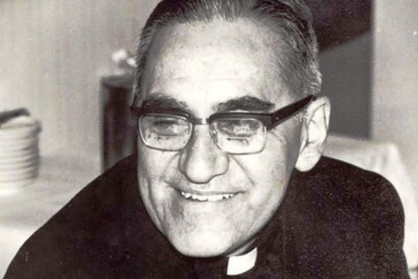 Preparan santificación del arzobispo Romero