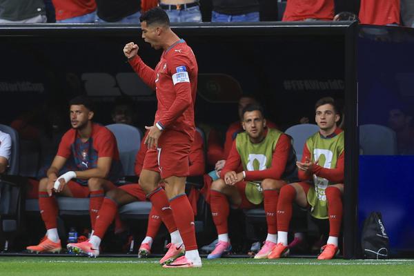 Mundial 2026: Cristiano Ronaldo golpea a Messi, Georgina sorprende con sexy foto y locura en Portugal