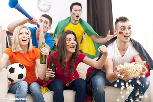 Las mujeres demuestran su pasión por el fútbol en internet