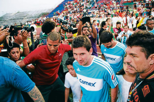 Messi confirma al fin que será padre' 'Creo que va a ser un varón”