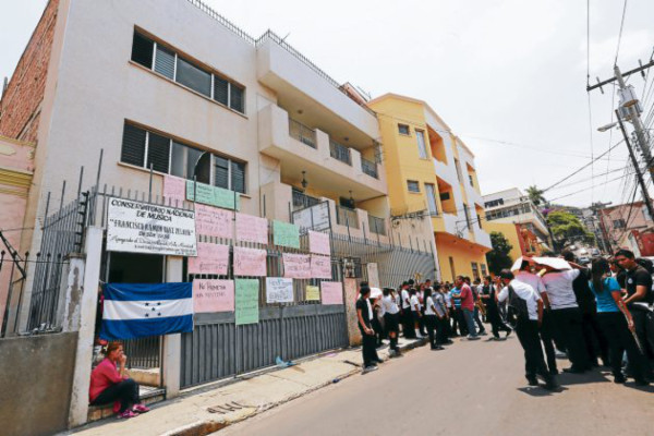 En decadencia los recintos culturales de Honduras