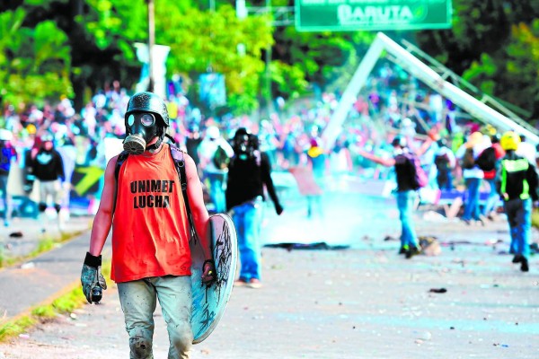 Venezuela arde mientras Nerón canta la lira 'Despacito”