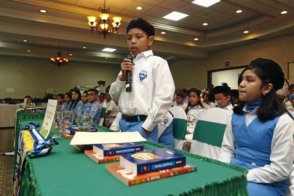 Fortalecer el reciclaje exigen niños a funcionarios&nbsp;&nbsp;