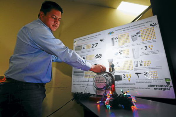 Consumo de energía en capital de Honduras aumenta 40% en Navidad