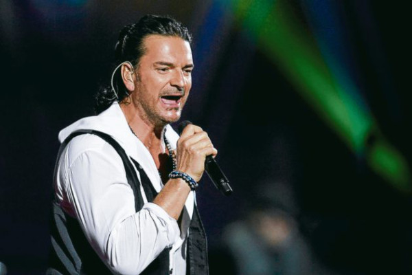 Ricardo Arjona, a unas horas de cantarle a Honduras