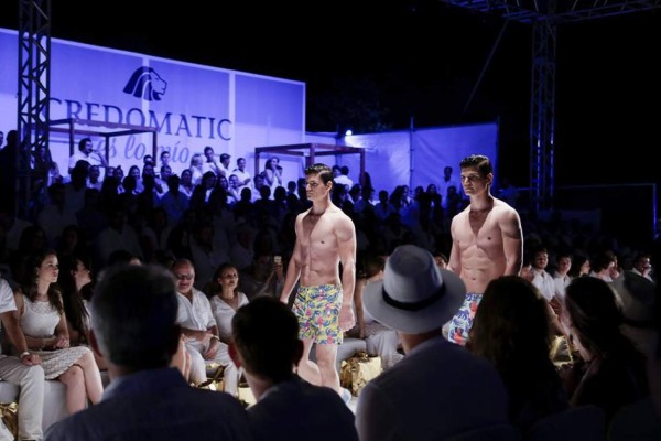 Ticos se roban las miradas y los suspiros de las catrachas