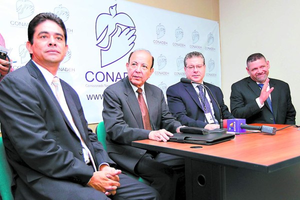 Comisionado velará por derechos políticos
