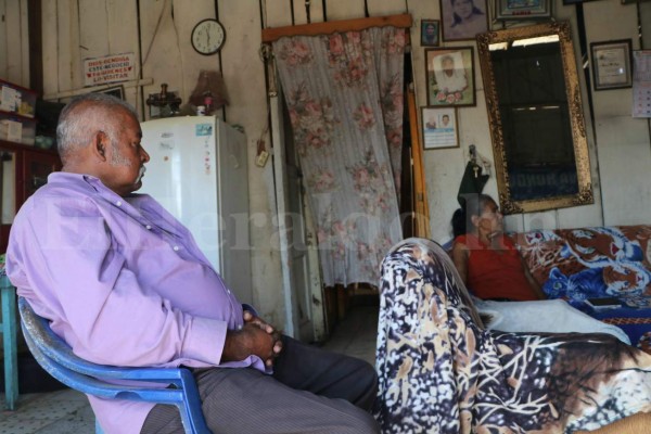 La tragedia que causa una bala perdida en Honduras: 'No sean ingratos, no disparen... nos quitaron nuestra hija'