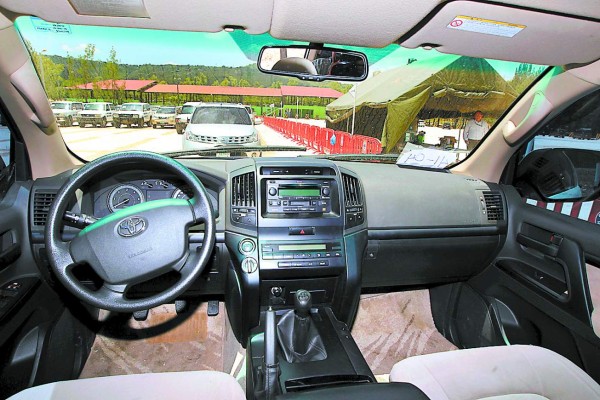 Carros de lujo han llegado saqueados