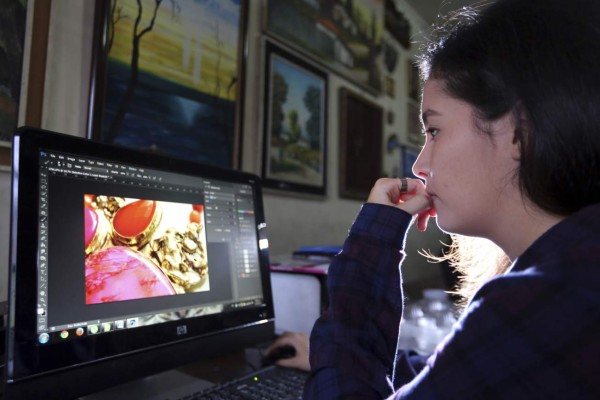 El arte y los deportes corren por sus venas