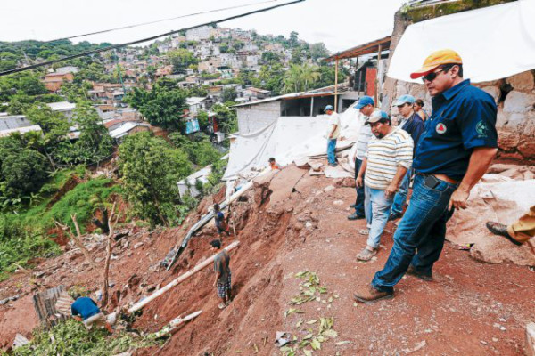 La capital en emergencia por azote de tormentas