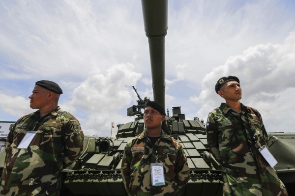 Nicaragua exhibe su flota militar rusa y estadounidense de lucha contra el crimen