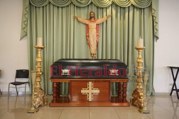 FOTOS: Indignación y repudio en velorio de Rony Figueroa, dirigente de taxis