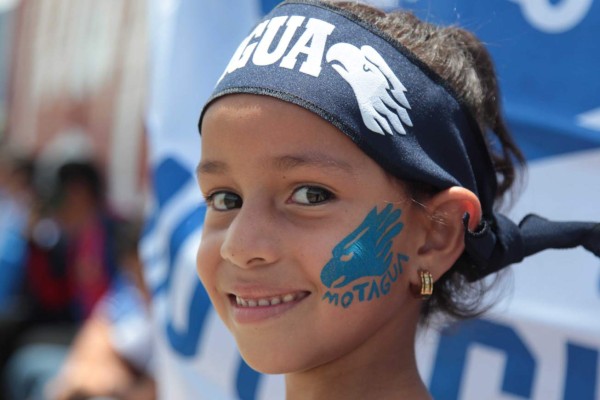 ¡Espectacular! El Nacional se pintó de azul profundo en la gran final