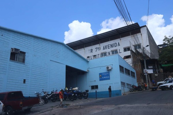 De 237 locales del mercado Séptima Avenida solo 90 subsisten abiertos