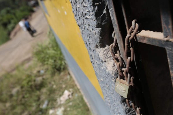 Honduras: Bajo llave cinco estaciones policiales del Distrito Central
