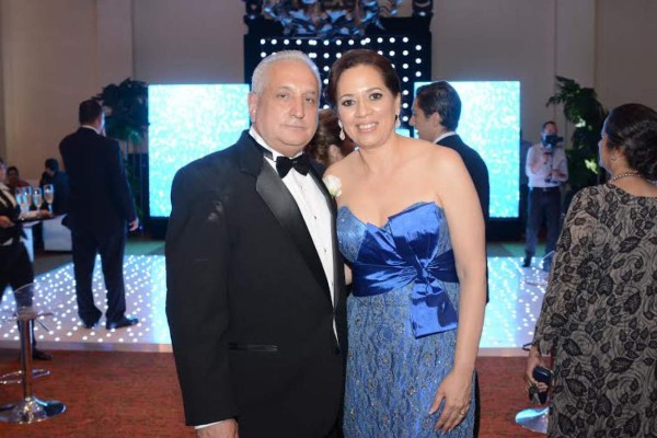 Kilvett Bertrand y María José Vides unieron sus vidas