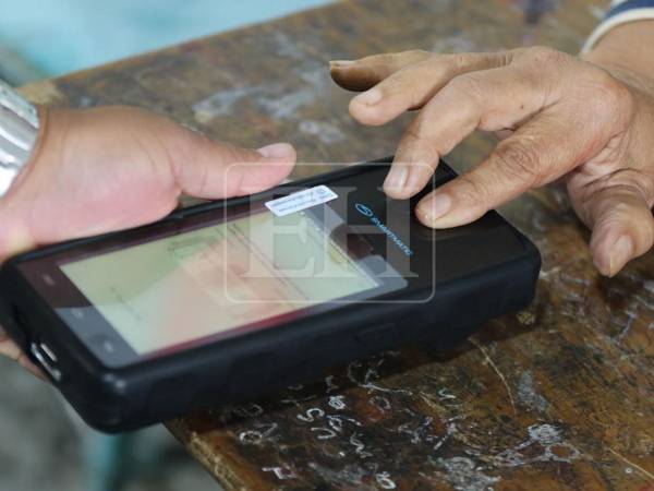 El CNE recordó que no hay excusa para no usar el sistema biométrico, pues si las fallas técnicas persisten, se debe solicitar la activación del dispositivo biométrico de contingencia.