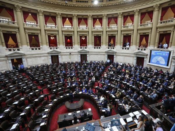 La ley estipula que las penas privativas de libertad no podrán superar los 15 años.