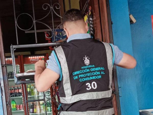 Autoridades de Desarrollo Económico realizan inspecciones en San Isidro, Zonal Belén y centros comerciales para frenar precios abusivos y garantizar productos en buen estado.