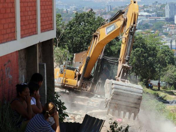 Actualmente, no se maneja un porcentaje oficial de avance de las obras, sin embargo, la proyección es que los trabajos concluyan dentro de los próximos 12 meses.
