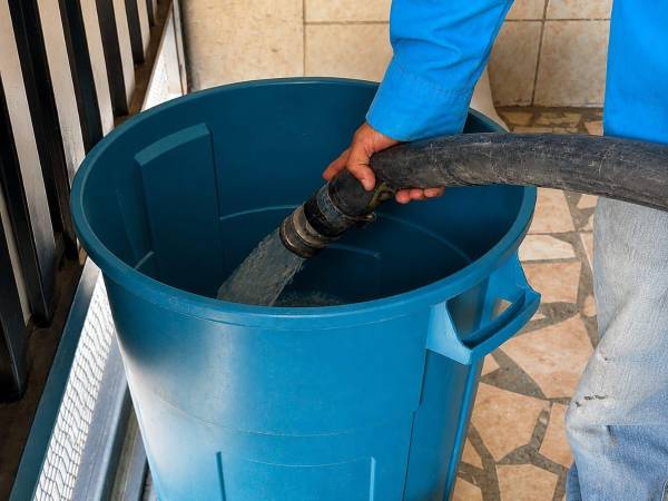 El bastecimiento del agua sera cada nueve dias a partir de agosto y asignó las colonias para su distribución