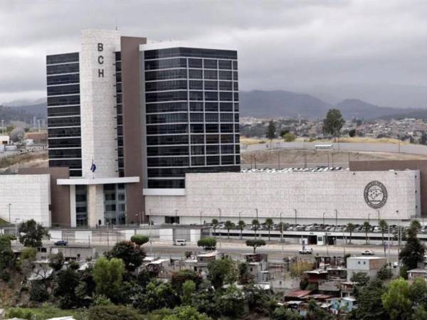 El costo de esa medida ha tenido un impacto de 700 millones de lempiras en las finanzas del Banco Central.