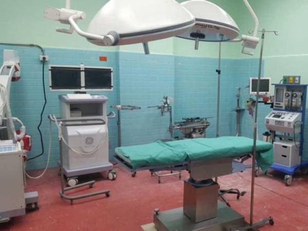 Al menos 46 quirófanos que hay en los 29 hospitales públicos no están funcionando, debido a que muchos necesitan intervenciones en su infraestructura e instalación de equipo moderno.