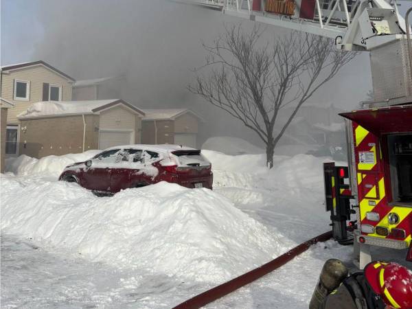 Toronto, la principal ciudad canadiense y la cuarta más poblada de Norteamérica, amaneció este lunes totalmente paralizada tras la caída el domingo de hasta 60 centímetros de nieve y con temperaturas de -15 grados.